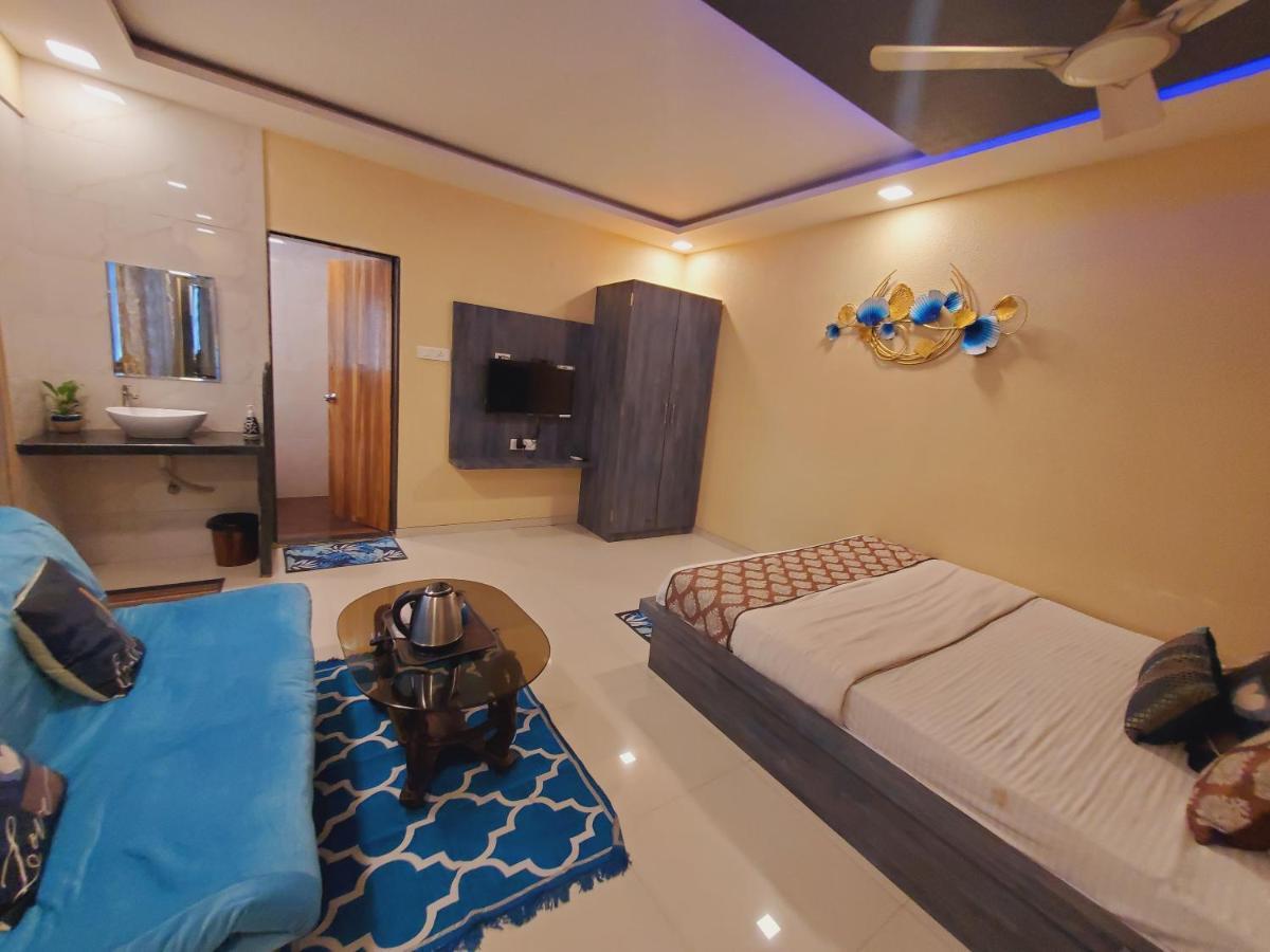 Hotel Mari Aai Residency Нави Мумбаи Экстерьер фото